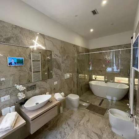 Luxury 3 Al Duomo Di * Parme