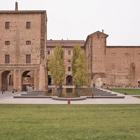 Luxury 3 Al Duomo Di * Parma