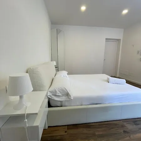 Luxury 3 Al Duomo Di Apartment